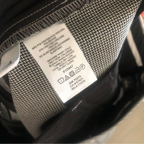 White and black high waisted flare slacks - Picture 5 of 7